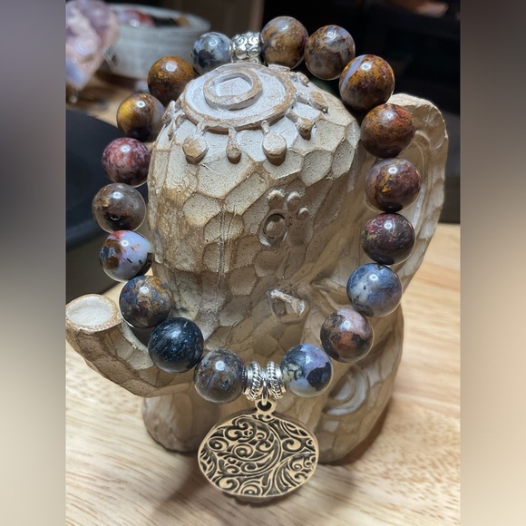 Pietersite (10 mm) with Silver Spacers and Charm. - Picture 7 of 11